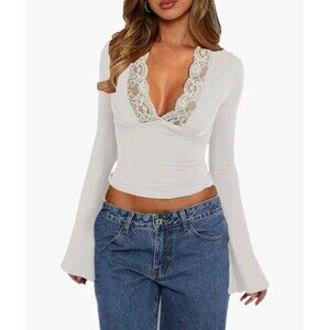 Women Long Bell Sleeve Crop Top Lace Trim V-neck Slim T-shirt Y2K Small